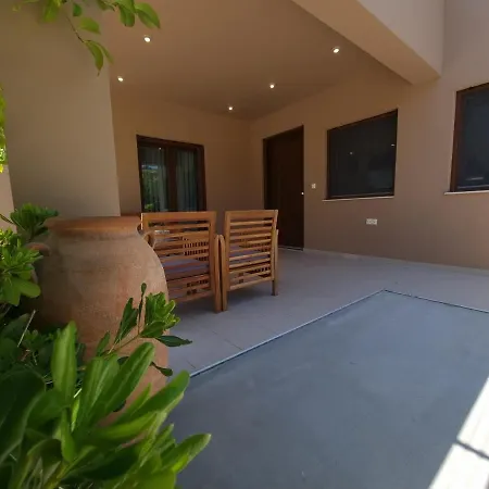 شقة Blue Aura Family خيرسونِسوس