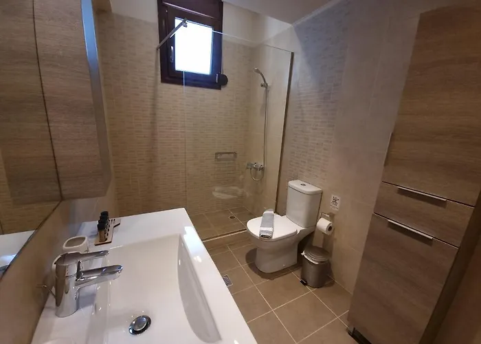 Blue Aura Family הרסוניסוס